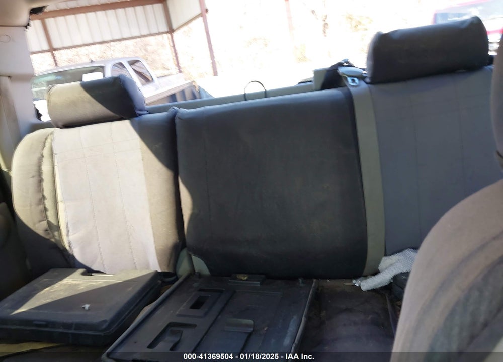 2009 CHEVROLET SILVERADO 1500 LT VIN: 3GCEC23J19G171944