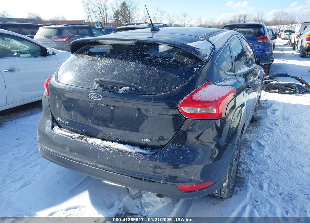 2017 FORD FOCUS VIN: 1FADP3M22HL321242