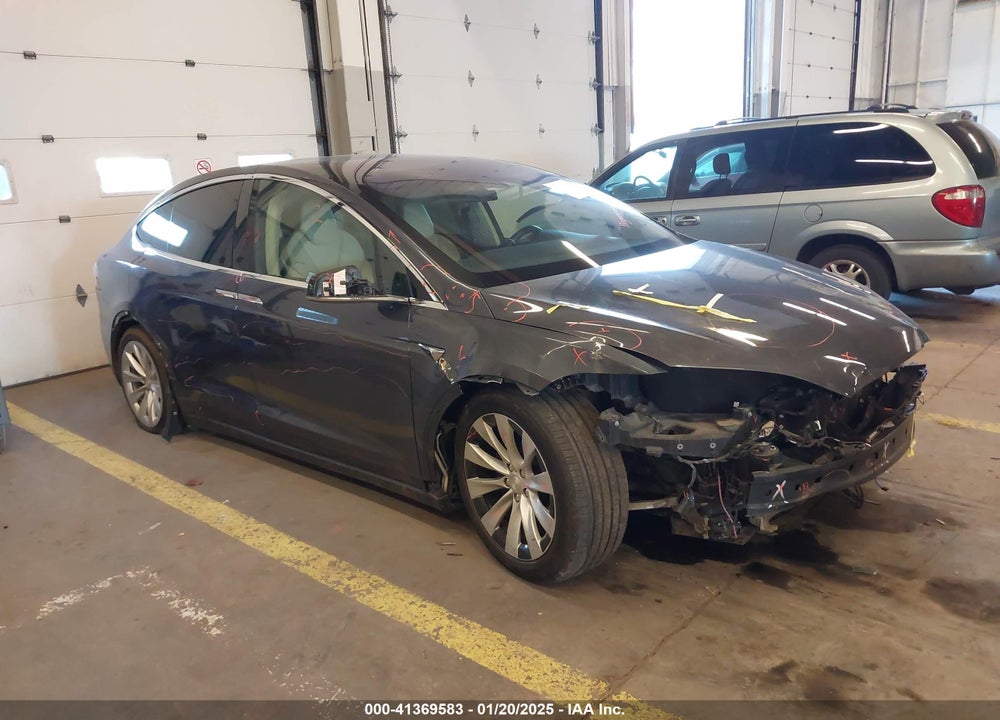 2019 TESLA MODEL X 100D/75D/LONG RANGE VIN: 5YJXCBE2XKF184704