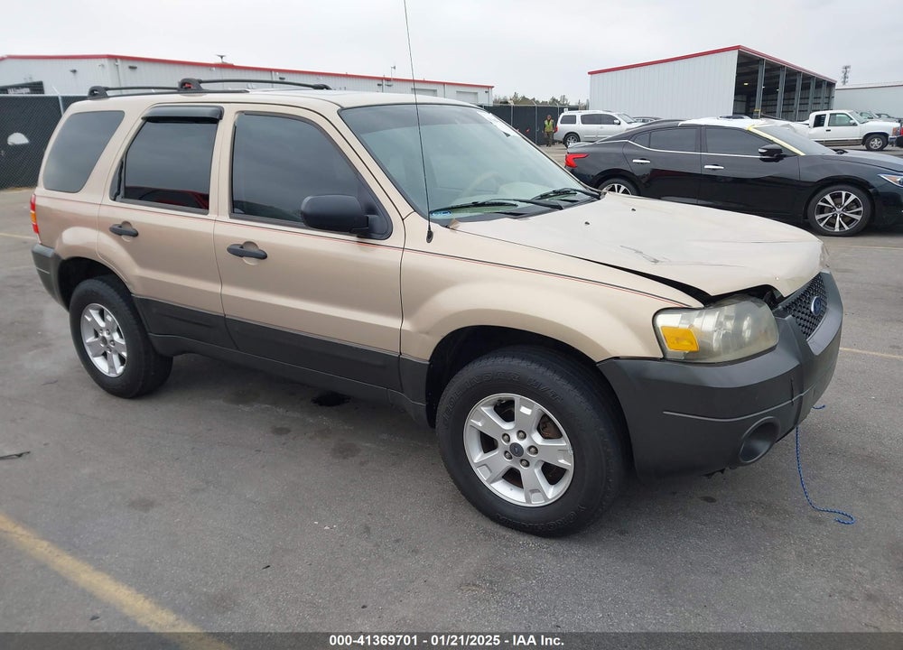 2007 FORD ESCAPE XLT/XLT SPORT VIN: 1FMYU03157KB27235
