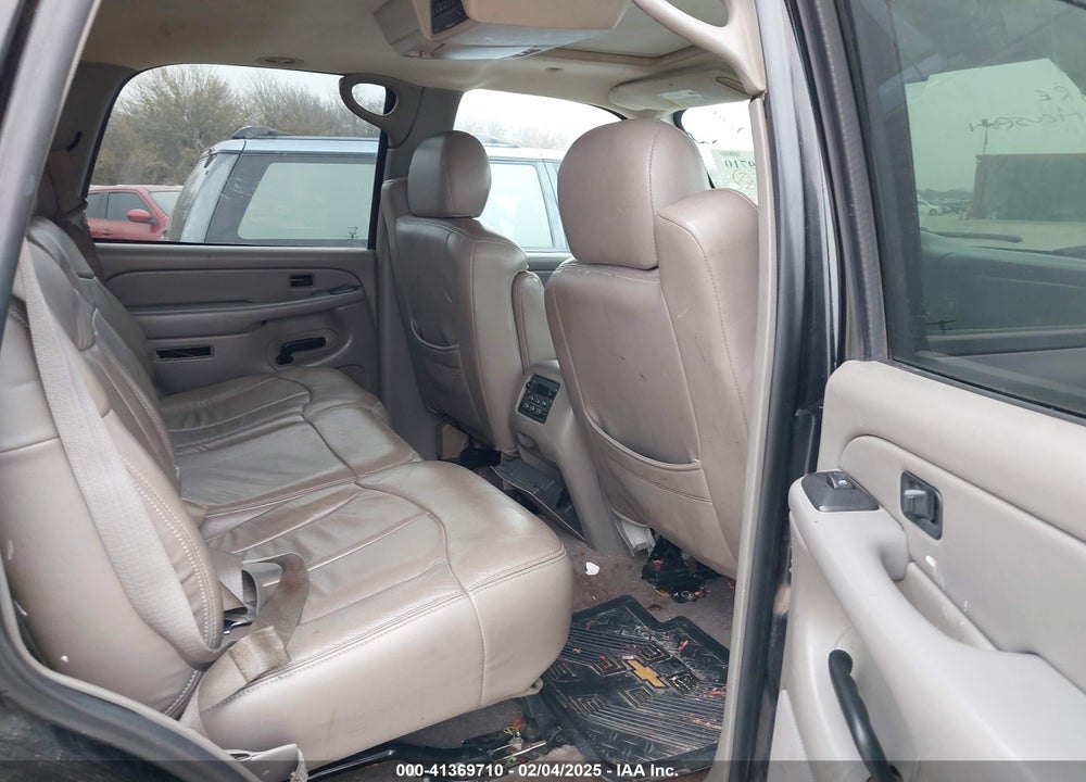 2006 CHEVROLET TAHOE LT VIN: 1GNEK13Z66R163831