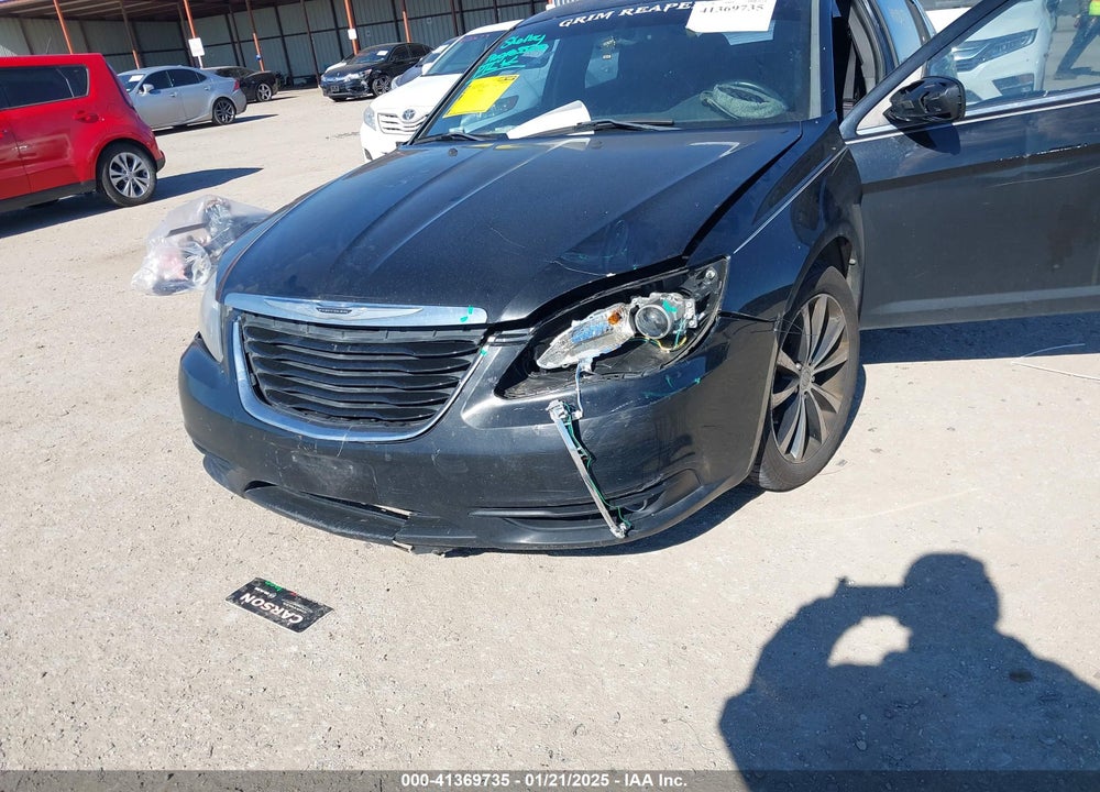 2013 CHRYSLER 200 VIN: 1C3CCBCGXDN737678