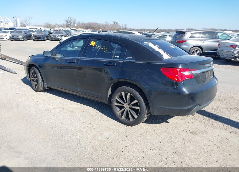 2013 CHRYSLER 200 VIN: 1C3CCBCGXDN737678