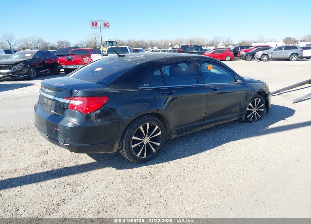 2013 CHRYSLER 200 VIN: 1C3CCBCGXDN737678