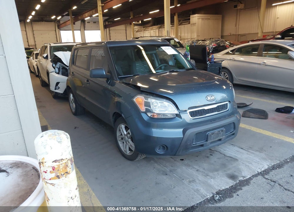 2011 KIA SOUL VIN: KNDJT2A21B7195804