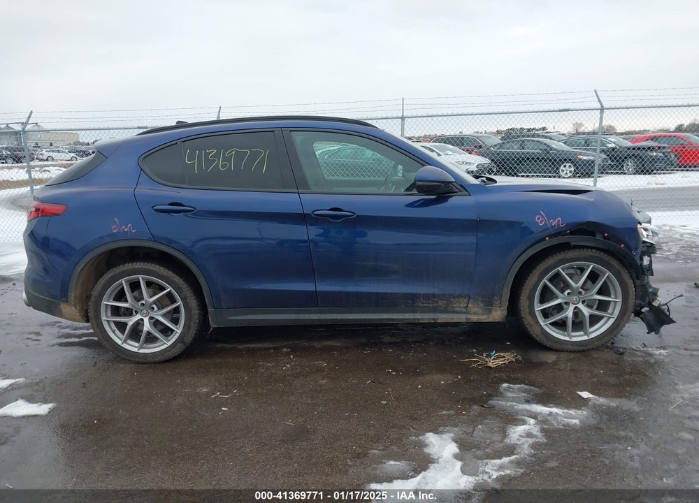 2018 ALFA ROMEO STELVIO TI SPORT AWD VIN: ZASFAKNN6J7B67213