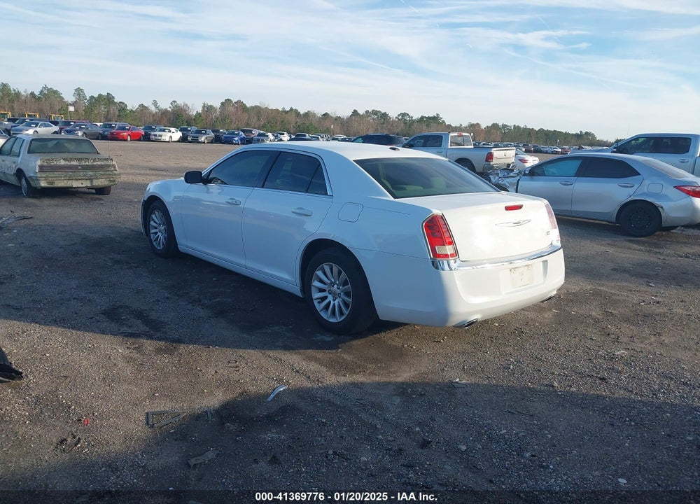 2012 CHRYSLER 300 VIN: 2C3CCAAG7CH207785