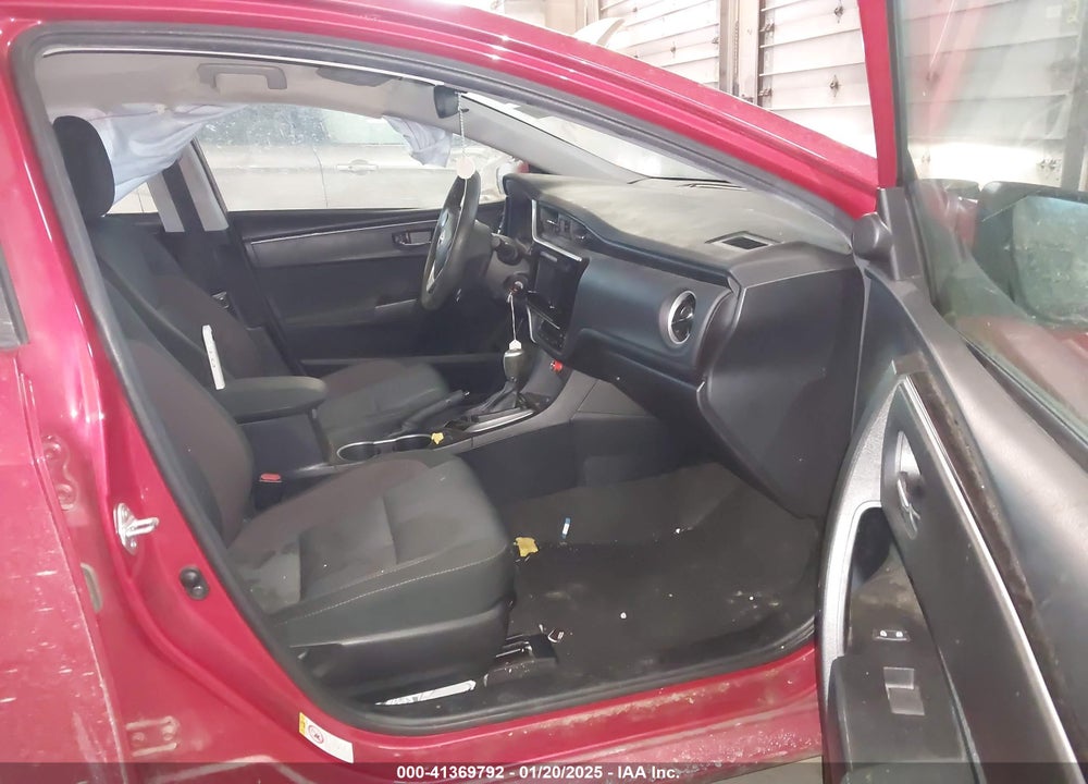 2018 TOYOTA COROLLA VIN: 2T1BURHE1JC083186