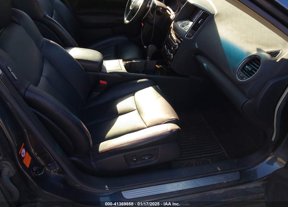 2009 NISSAN MAXIMA VIN: 1N4AA51E09C811890