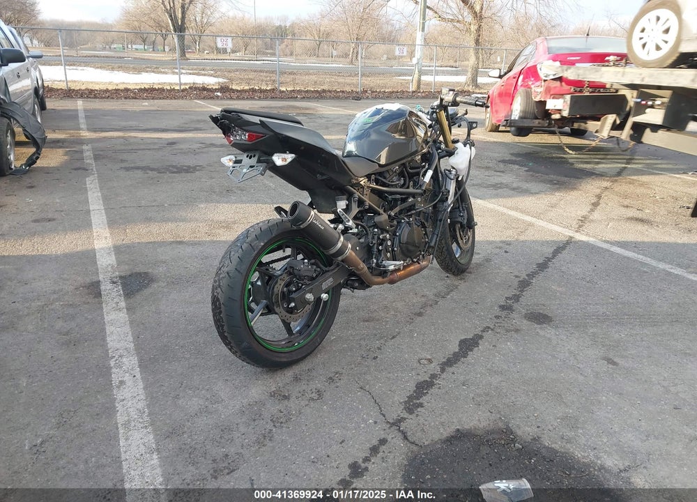 2023 KAWASAKI EX400 VIN: JKAEXKH13PDAN9571