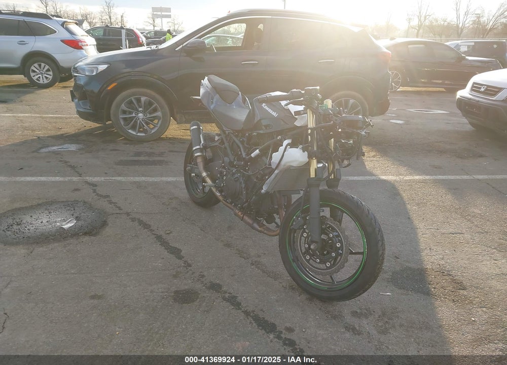 2023 KAWASAKI EX400 VIN: JKAEXKH13PDAN9571