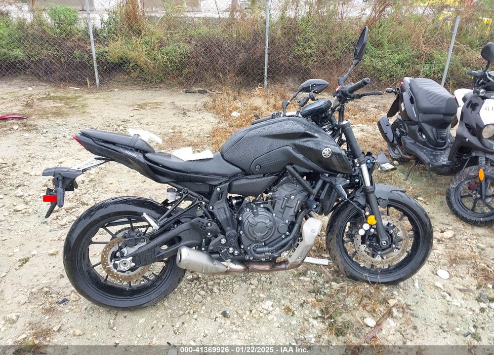 2022 YAMAHA MT07 VIN: JYARM32E1NA005369