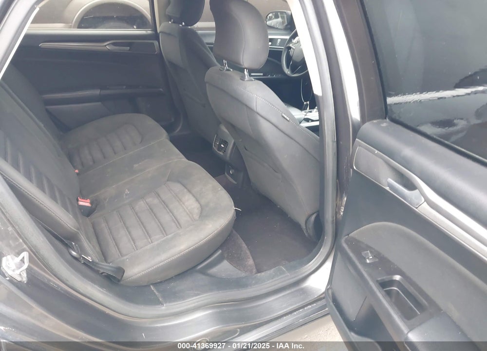 2017 FORD FUSION SE VIN: 3FA6P0H73HR212190
