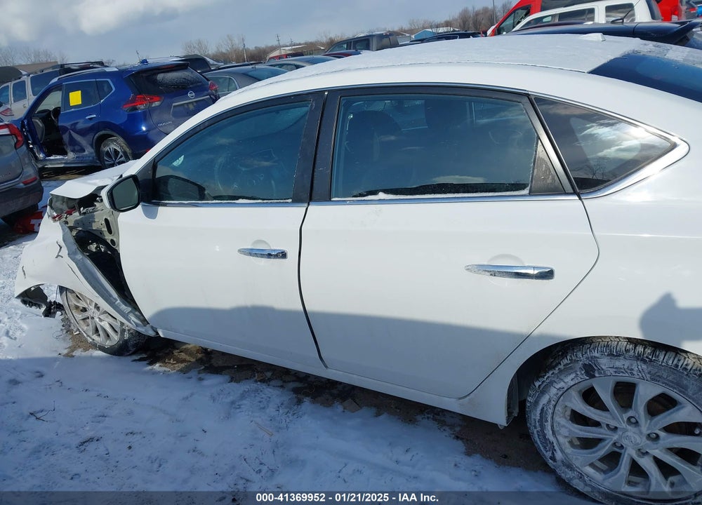 2018 NISSAN SENTRA VIN: 3N1AB7AP9JL662718