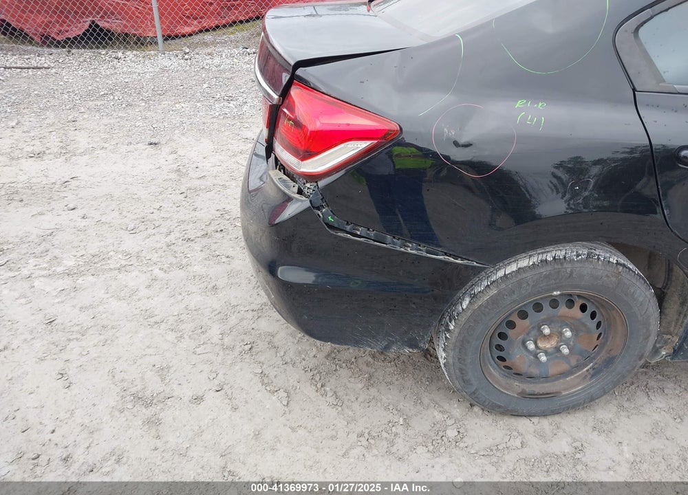 2015 HONDA CIVIC LX VIN: 19XFB2F53FE056033