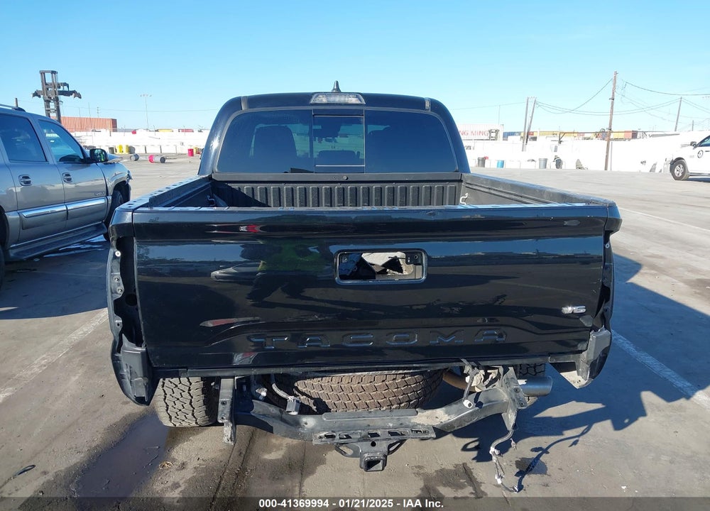 2021 TOYOTA TACOMA VIN: 3TMCZ5AN2MM379046