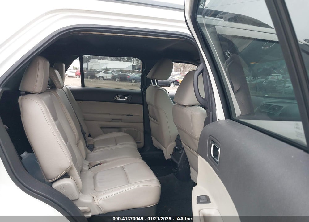 2011 FORD EXPLORER VIN: 1FMHK8B83BGA84240