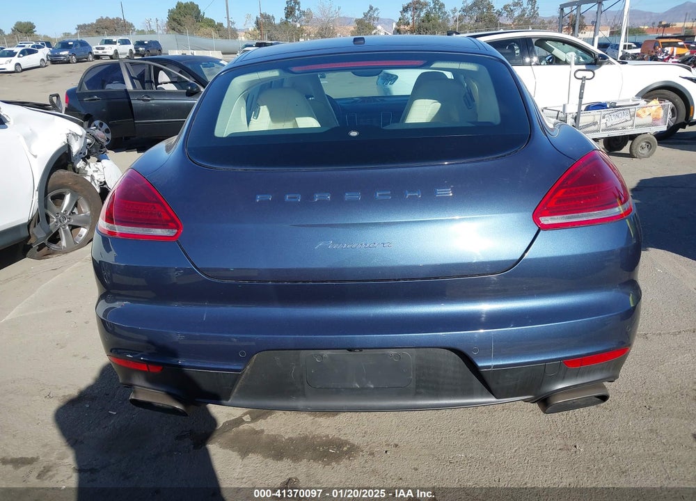 2014 PORSCHE PANAMERA 4 VIN: WP0AA2A79EL00967