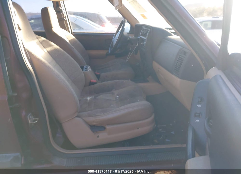 2001 JEEP CHEROKEE SPORT VIN: 1J4FT48S11L539624