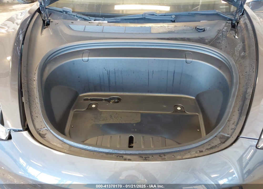 2018 TESLA MODEL 3 VIN: 5YJ3E1EB5JF090599