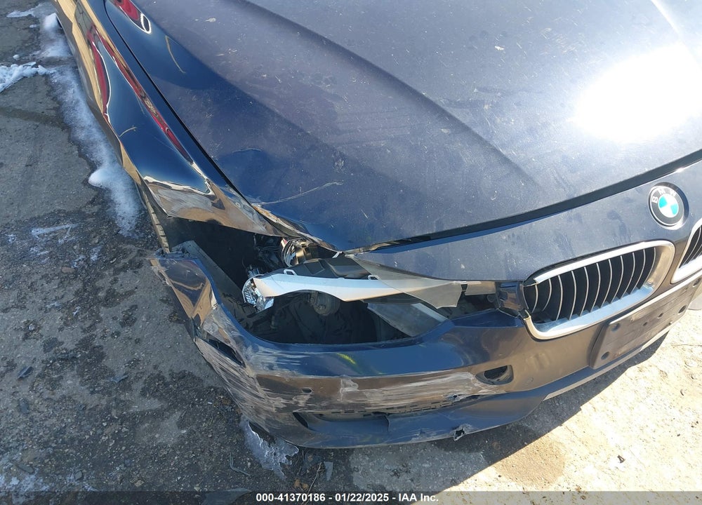 2013 BMW 328I VIN: WBA3C1C5XDF442852
