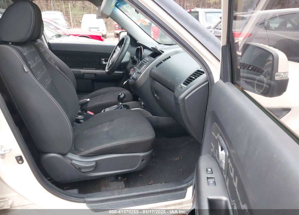 2013 KIA SOUL VIN: KNDJT2A69D7546612