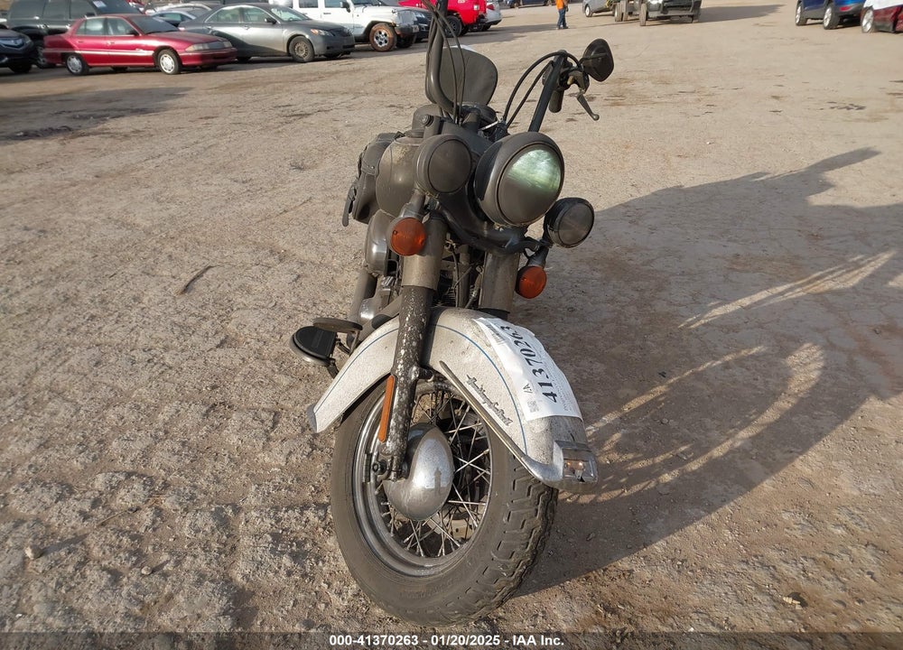 2012 HARLEY-DAVIDSON FLSTC HERITAGE SOFTAIL CLASSIC VIN: 1HD1BWV15CB021100