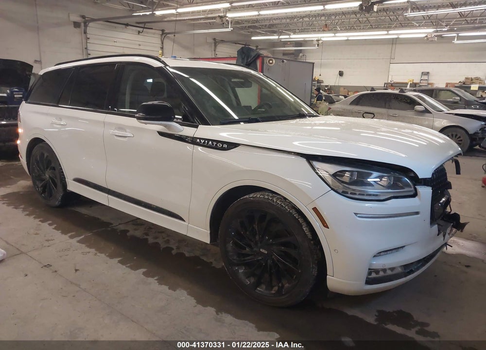 2023 LINCOLN AVIATOR RESERVE VIN: 5LM5J7XC6PGL20171