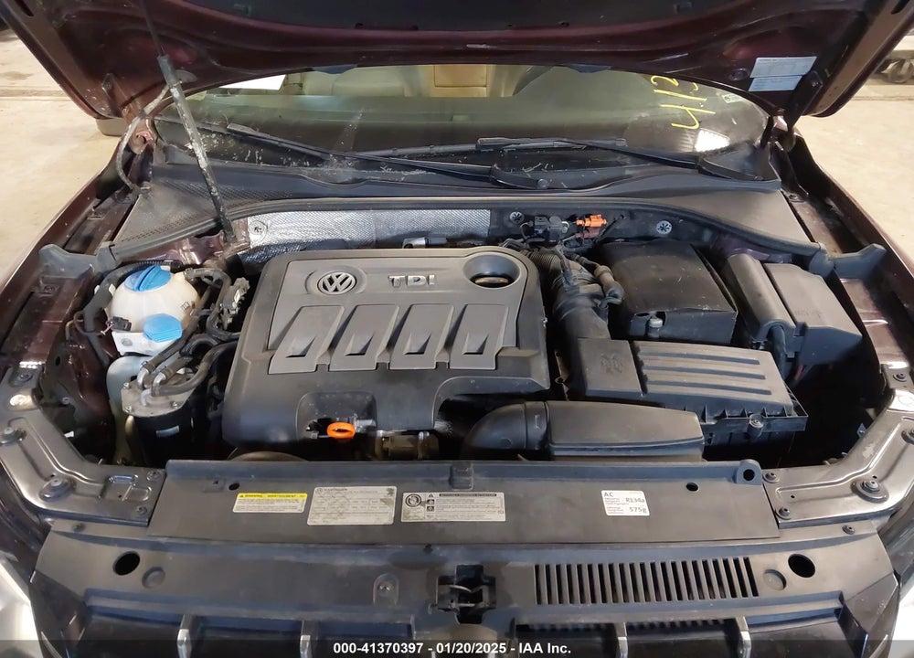 2013 VOLKSWAGEN PASSAT VIN: 1VWCN7A38DC107508