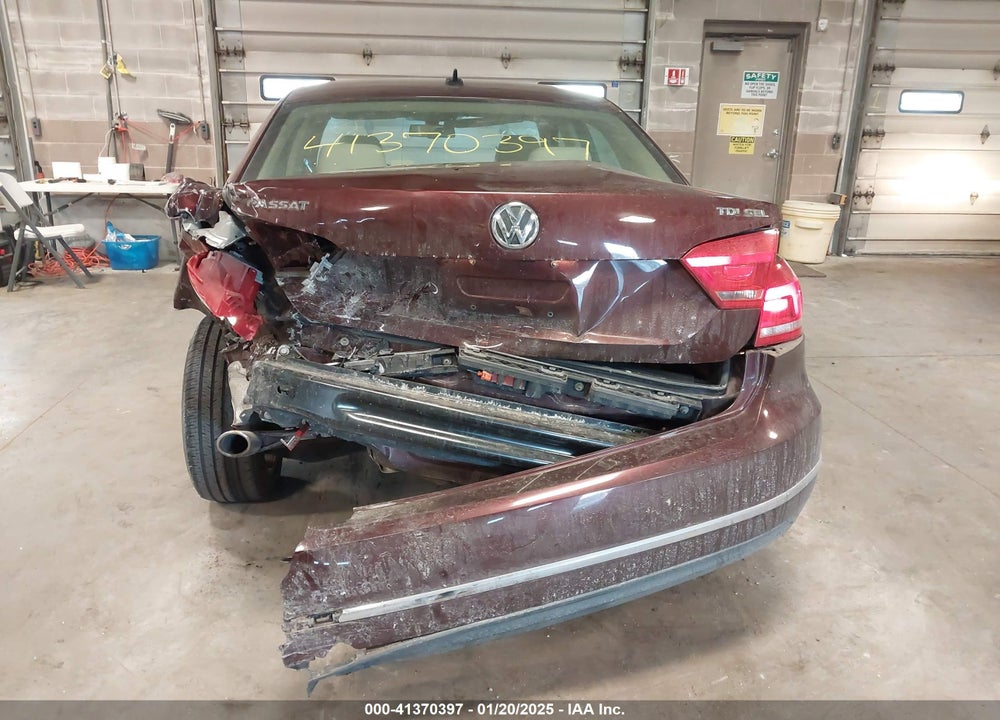 2013 VOLKSWAGEN PASSAT VIN: 1VWCN7A38DC107508