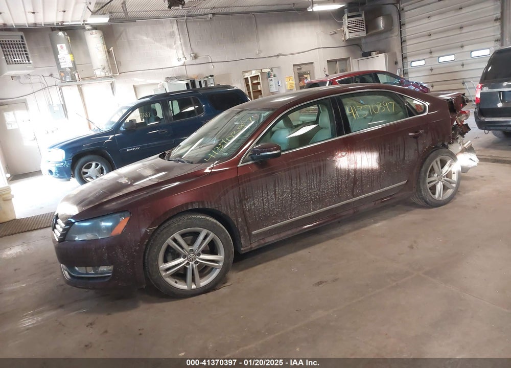 2013 VOLKSWAGEN PASSAT VIN: 1VWCN7A38DC107508