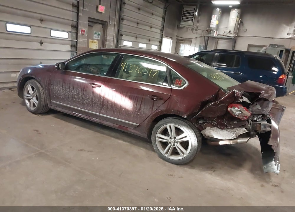 2013 VOLKSWAGEN PASSAT VIN: 1VWCN7A38DC107508