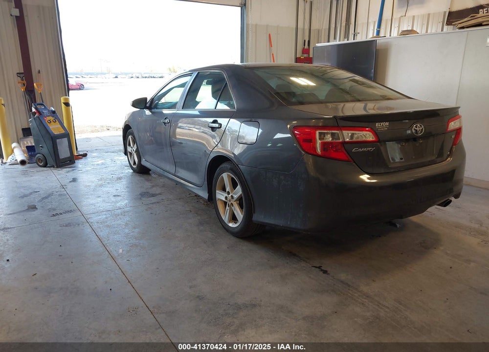 2012 TOYOTA CAMRY SE VIN: 4T1BF1FK4CU122018