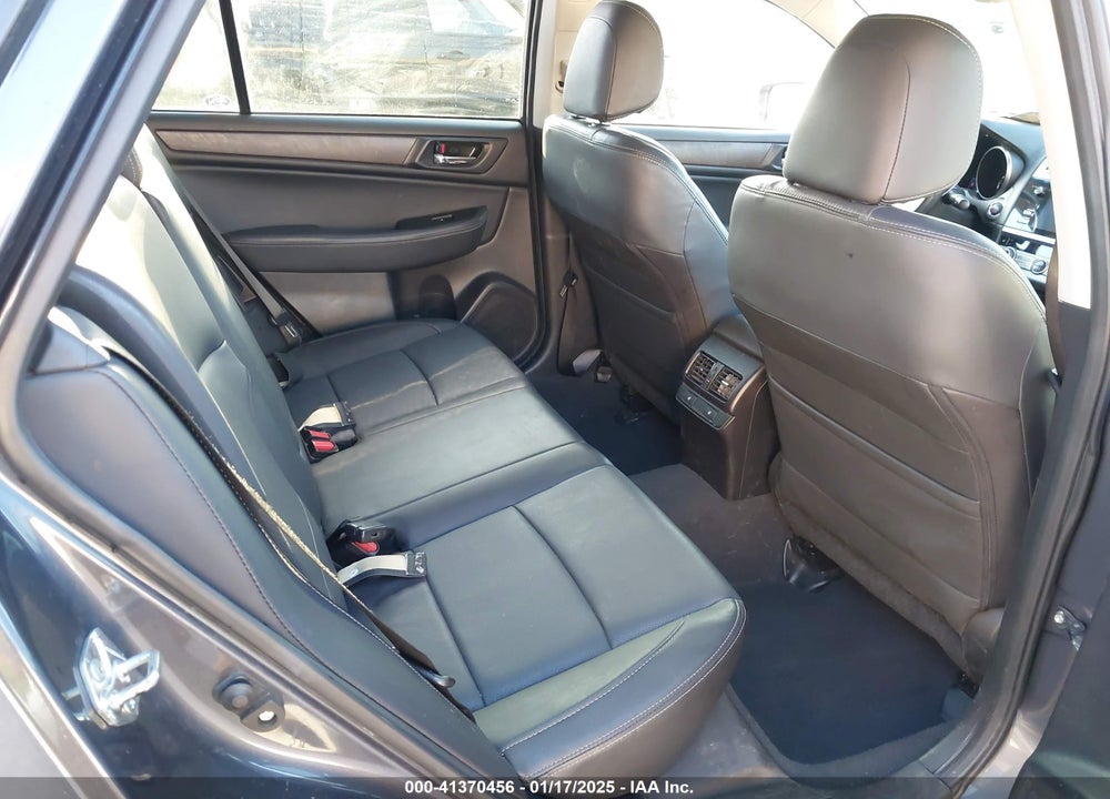 2017 SUBARU OUTBACK 2.5I LIMITED VIN: 4S4BSANC7H3356673