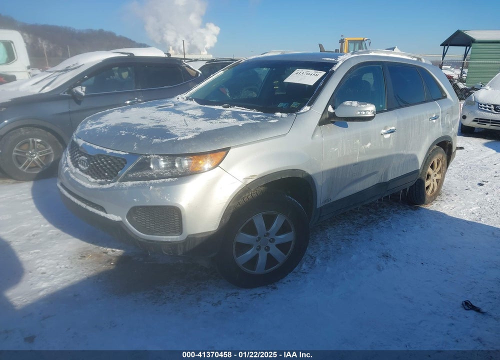 2013 KIA SORENTO VIN: 5XYKTDA20DG385289