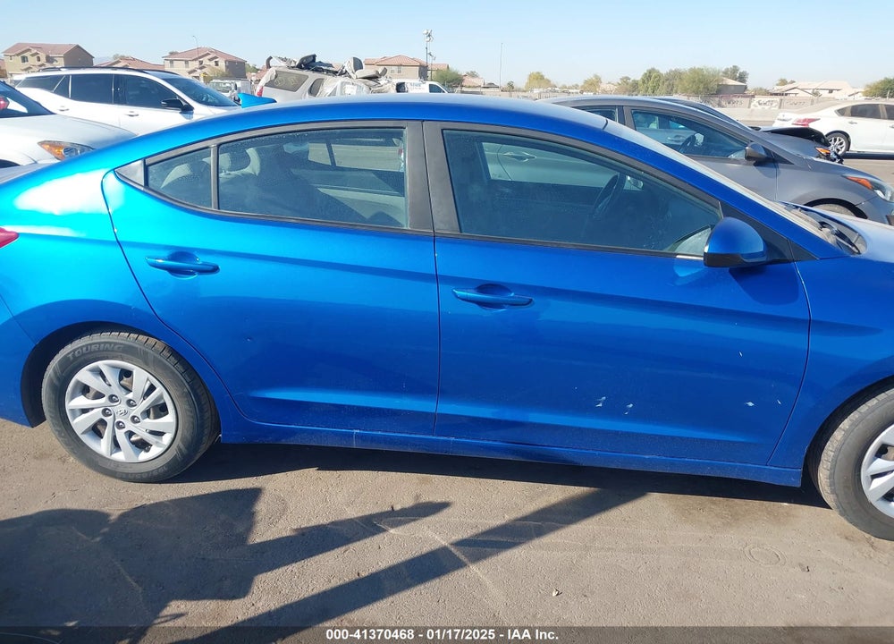 2017 HYUNDAI ELANTRA VIN: 5NPD74LF9HH182638