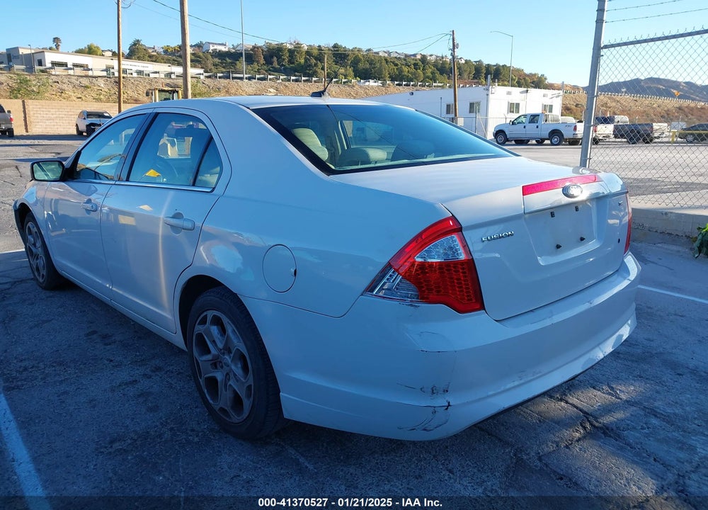 2010 FORD FUSION SE VIN: 3FAHP0HA4AR384058