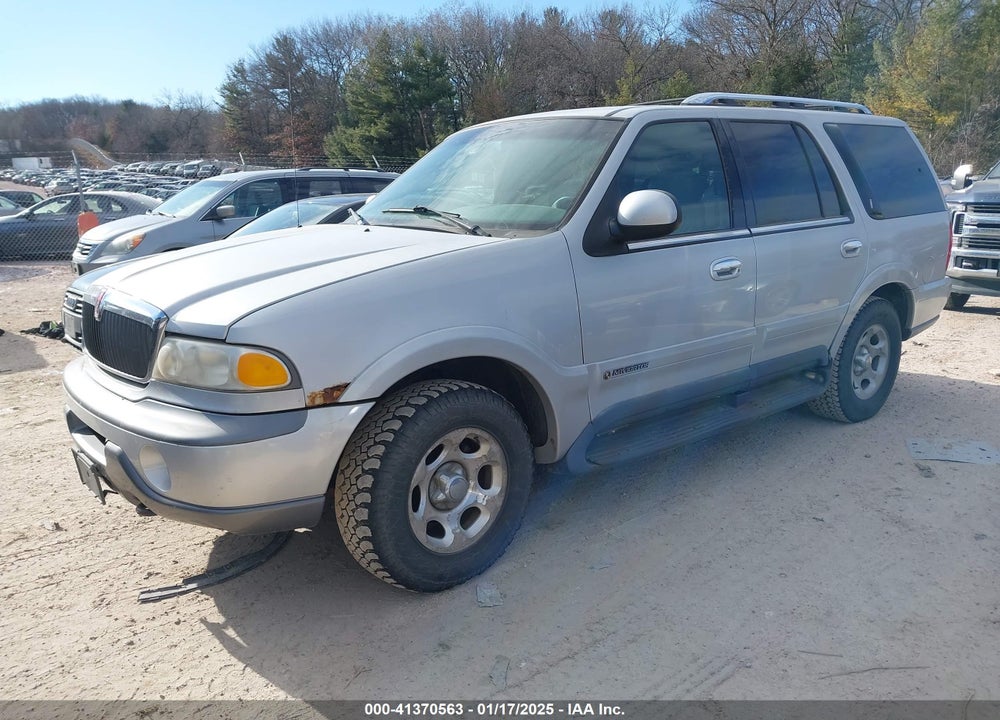 1999 LINCOLN NAVIGATOR VIN: 5LMPU28A4XLJ41053