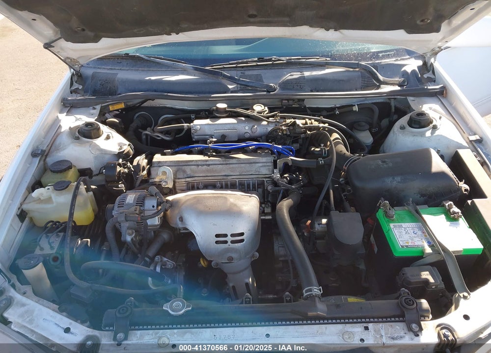 1999 TOYOTA CAMRY LE VIN: 4T1BG28K5XU864532