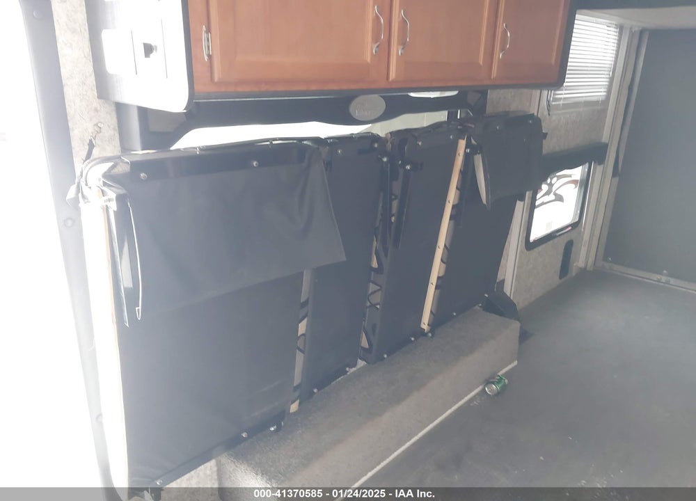2008 FOREST RIVER WILDWOOD SPORT TRAVEL TRAILER VIN: 4X4TWTY2X8M049319
