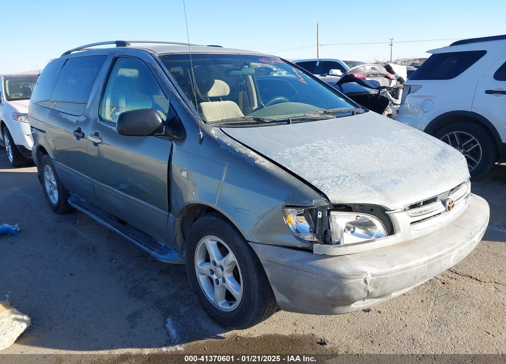 1999 TOYOTA SIENNA LE VIN: 4T3ZF13C8XU107076
