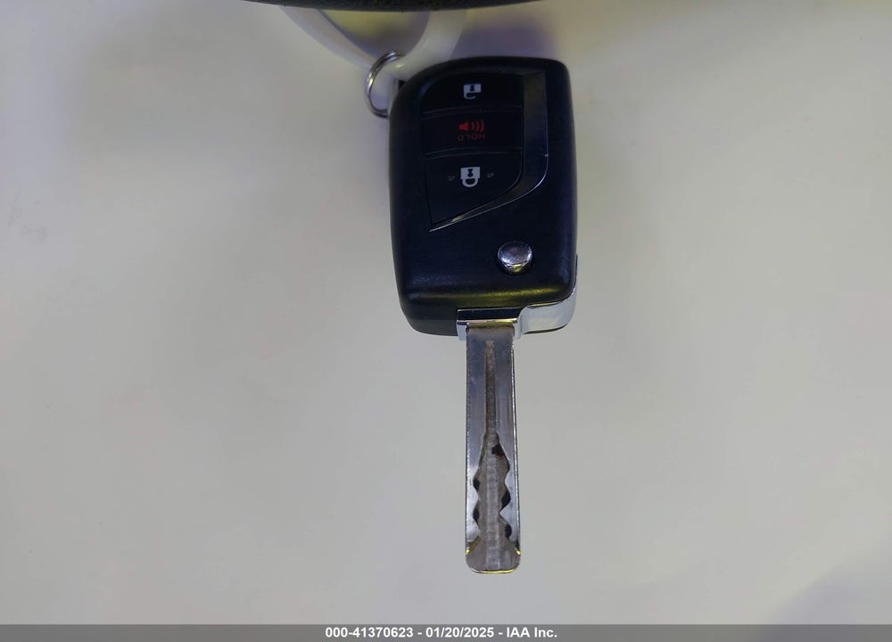 2019 TOYOTA C-HR VIN: JTNKHMBXXK1039920