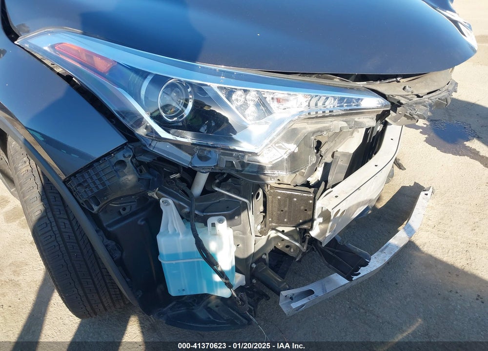 2019 TOYOTA C-HR VIN: JTNKHMBXXK1039920