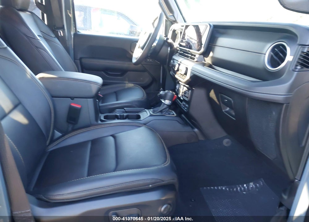 2024 JEEP WRANGLER 4-DOOR SAHARA 4X4 VIN: 1C4PJXEGXRW281566