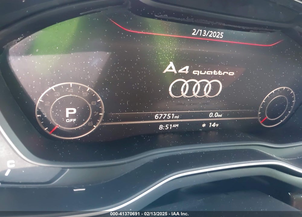 2018 AUDI A4 VIN: WAUDNAF48JN020565