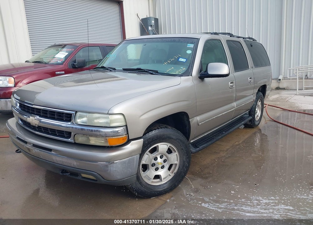 2001 CHEVROLET SUBURBAN 1500 LT VIN: 3GNEC16T91G250278