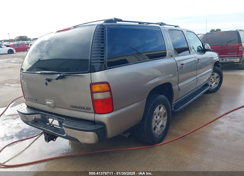 2001 CHEVROLET SUBURBAN 1500 LT VIN: 3GNEC16T91G250278