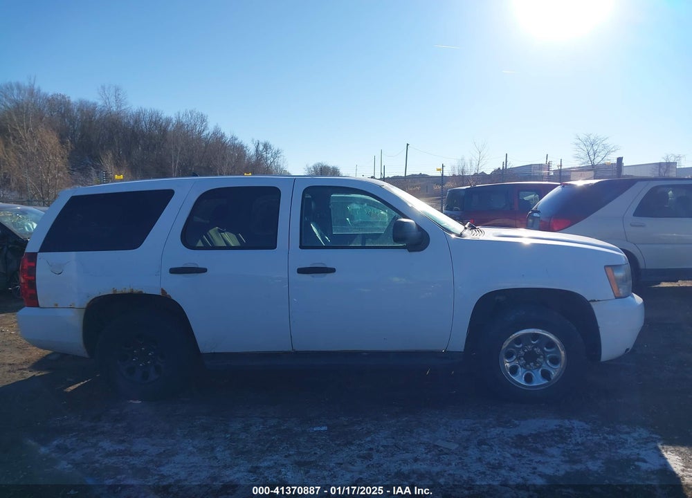 2011 CHEVROLET TAHOE COMMERCIAL FLEET VIN: 1GNLC2E01BR175260