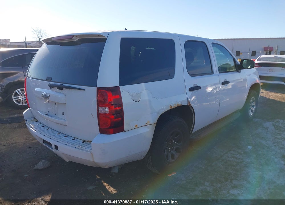 2011 CHEVROLET TAHOE COMMERCIAL FLEET VIN: 1GNLC2E01BR175260