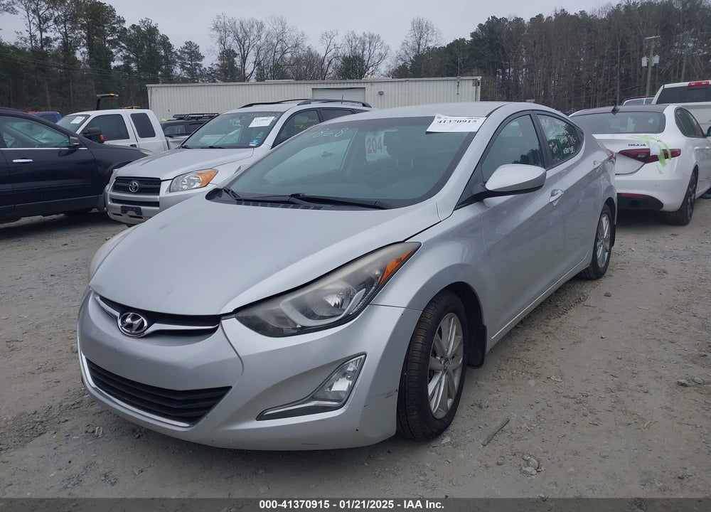 2015 HYUNDAI ELANTRA VIN: KMHDH4AE8FU261868